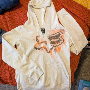 2 Women's Fox Hoodies Large